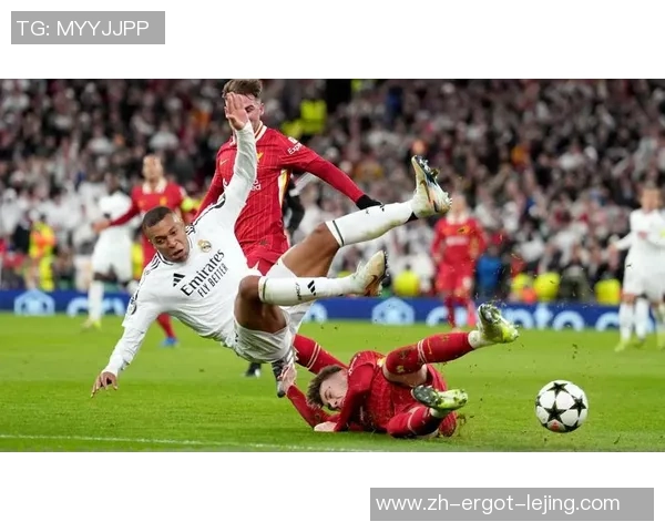 清晨4点欧冠18亿对决！5大进犯手对飙：标王领衔 萨拉赫出局